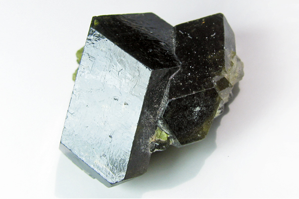 ガーネット原石 - Sakura Gems & Minerals